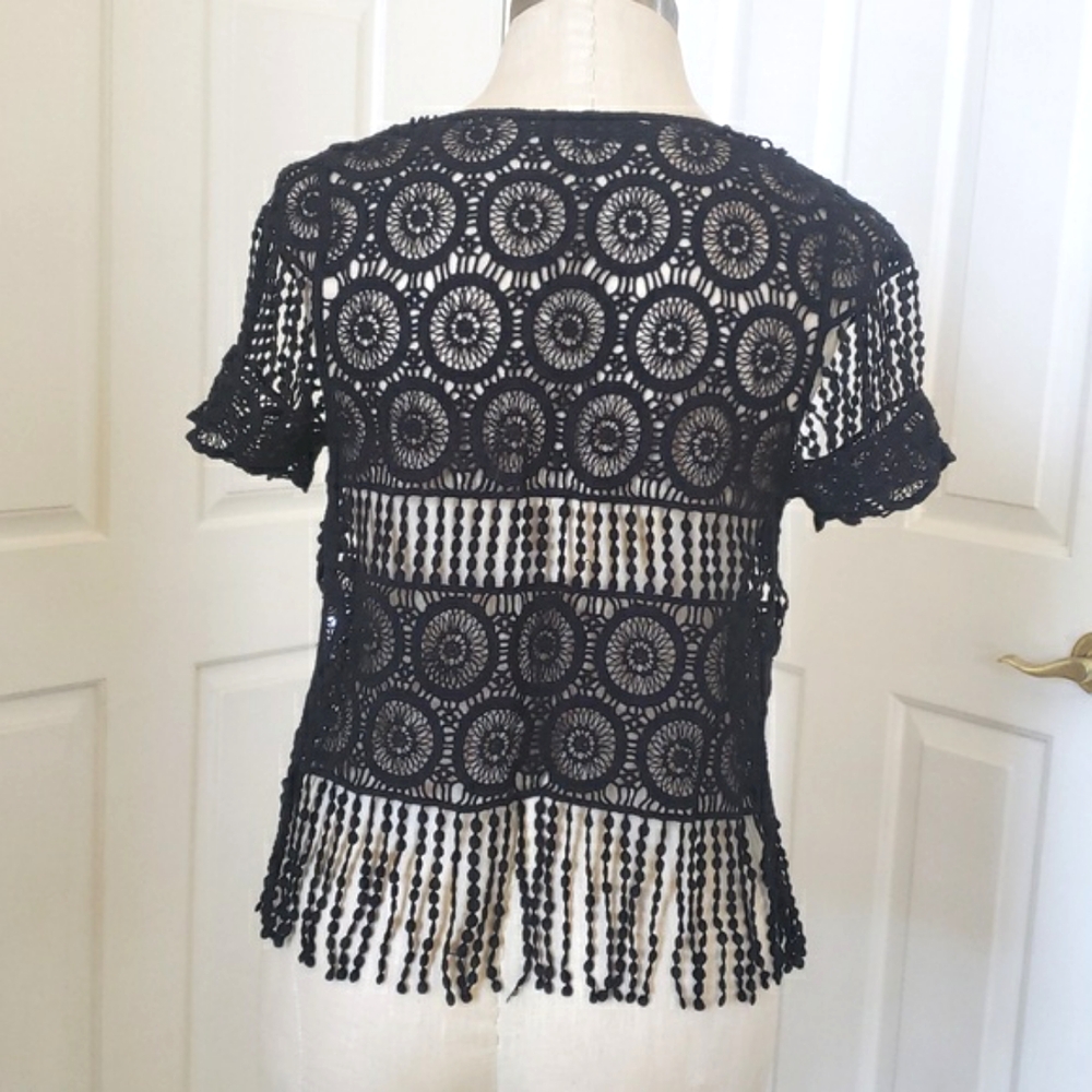 Anthropologie DULCIE Boho Sheer Crochet Top Black Cotton Fringe Hem Short Sleeve - Picture 6 of 16